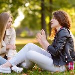 Sizin hatanız olmasa bile neden özür diliyorsunuz: Bir psikolog dört ana neden sıraladı: Sizin hatanız olmasa bile neden özür diliyorsunuz: Bir psikolog dört