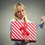 Skandal çıkacak: Hediye verirken 8 ciddi hata Skandal çıkacak: Hediye verirken 8 ciddi hata